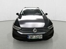 Volkswagen Passat - 2