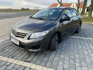Toyota Corolla Zarejestrowany Benzyna Mały przebieg - 3