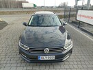 Volkswagen Passat - 4