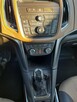 Piękny Opel Zafira z bogatym wyposażeniem - 7