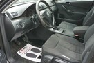 Volkswagen Passat - 8