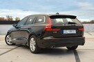 Volvo V60 2.0 B4 197 KM Automat/LEDy/Podgrz Fotele/Navigacja/BezwypadkowyVAT23 - 9