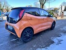 Toyota Aygo X-cite kolor EDITION salon bezwypadek Apple CarPlay klima 5 drzwi - 5