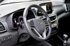 Hyundai Tucson Led/Kamera/Navi/Bluetooth/6 Bieg/Parktronic/Tempomat/ SerwisASO/1 Ręka - 16