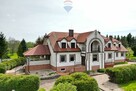 Elegancka willa z ogrodem i stawem - 14