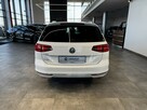 Volkswagen Passat Variant Highline 1.4TSI 150KM DSG 2017 r., salon PL, 12 m-cy gwarancji - 7