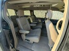 Chrysler Town & Country - 14