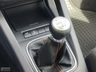 Volkswagen Golf - 9