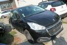 Peugeot 208 - 3