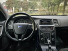 Volvo V60 4x4/Automat/Navi/Radar/ - 11