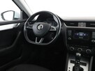 Škoda Octavia DSG bi-xenon panorama navi klima auto czujniki parkowania hak - 16