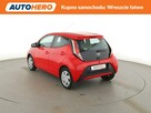 Toyota Aygo klima Bluetooth tempomat niski przebieg - 4