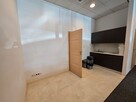 Lokal biurowo-usługowy na parterze - 7