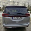 Chrysler Pacifica - 8