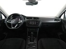 Volkswagen Tiguan Allspace 7 os. 4x4 DSG full LED virtual cocpit panorama navi grzane fotele - 14