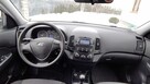 Hyundai i30 benzyna klima grzane fotele niski przebieg - 5