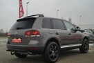 Volkswagen Touareg 4 X 4    AUTOMAT 3,0 V6 SKÓRA NAVI HAK ZADBANY SPRAWNY 6 LAT JEDEN WŁ. - 6