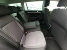 Volkswagen Passat Variant salon, serwis, II właściciel, 23% VAT, model 2020 - 10