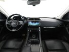 Jaguar F-PACE 20d Automat AWD Prestige Navi Tempomat Grzana Skóra Kamera Full LED - 15