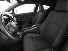 Toyota C-HR HEV kamera klima-auto tempomat hak LED - 13