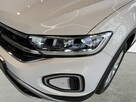 Volkswagen T-Roc VAT 23% Style 1.5TSI 150KM DSG 2023 r., salon PL, HAK, I właściciel - 9