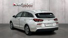 Hyundai i30 1.6 D Comfort DCT Kombi - 3