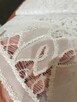 Ażurowy koronkowy obrus biały 100 x 150