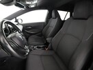 Toyota Corolla hybryda 184KM navi kamera hak grzane fotele ACC BiLED - 13