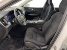 Volvo XC 60 B4B Momentum Pro - 11