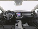 Volvo XC 60 B5(B) AWD Plus Dark - 5