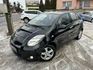 Toyota Yaris 1.3 1wł 6bieg Klimatronic Bezwyp Serwis Bez rdzy Bogate Wyposażenie - 7
