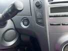 Toyota Yaris 1.3 1wł 6bieg Klimatronic Bezwyp Serwis Bez rdzy Bogate Wyposażenie - 15