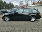 BMW 318 Klimatronic / Podgrzewane fotele / Tempomat / 6 biegów - 7