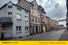 Trzypoziomowa kamienica z lokalem handlowym. - 2