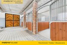 Stajnia z częścią mieszkalną na 40 458 m2 działce. - 5