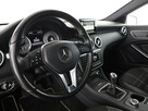 Mercedes A 180 A180 CDI Urban Klimatyzacja Nawigacja Grzane Fotele ParkAssist Kamera - 14
