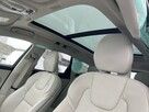 Volvo XC 60 Ultimate Bright Diesel mHEV B5 AWD Skóra Panorama Pamięć 250KM - 12