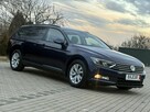 Volkswagen Passat Serwisowany * Bezwypadkowy * Oryg. Przebieg * Navi * Klima* Hak El. - 8