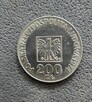 Komuny piękny srebrny pieniążek o nominale 200 zł - 2