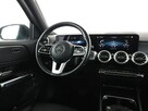 Mercedes GLB automat full LED półskóra panorama navi klima auto grzane fotele kamer - 16
