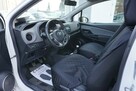 Toyota Yaris polski salon - 8