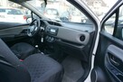 Toyota Yaris polski salon - 13