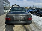 Mercedes E 200 - 3