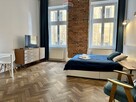 Klimatyczne mieszkanie w centrum - 14