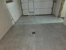 Wykończenia wnętrz , Układanie płytek - 10