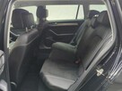 Volkswagen Passat Variant - 15