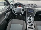 Ford Galaxy - 13