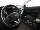 Hyundai Tucson 1.6 CRDi Creative Panorama Nawigacja Tempomat Grzane Fotele Kamera LED - 14