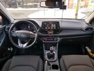 Hyundai i30 Fastback - 11