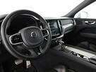 Volvo XC 60 R-design, Kamera, Navi, Podg.fotele, Aut.klima - 14